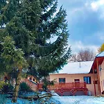 Tradicna Kopaniciarska Feriehus *