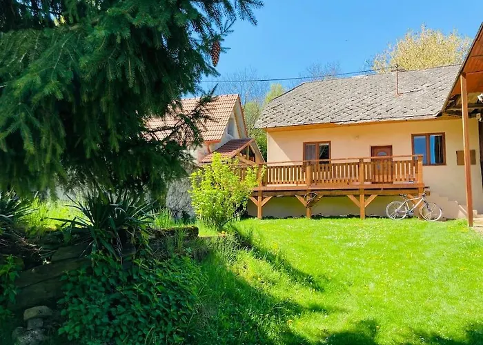 Tradicna Kopaniciarska Kosariska