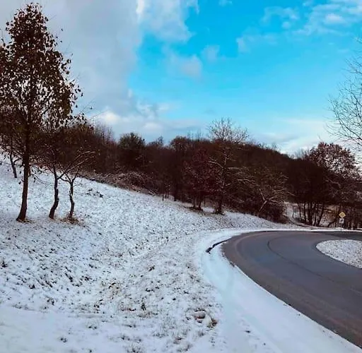 Nyaraló Tradicna Kopaniciarska *